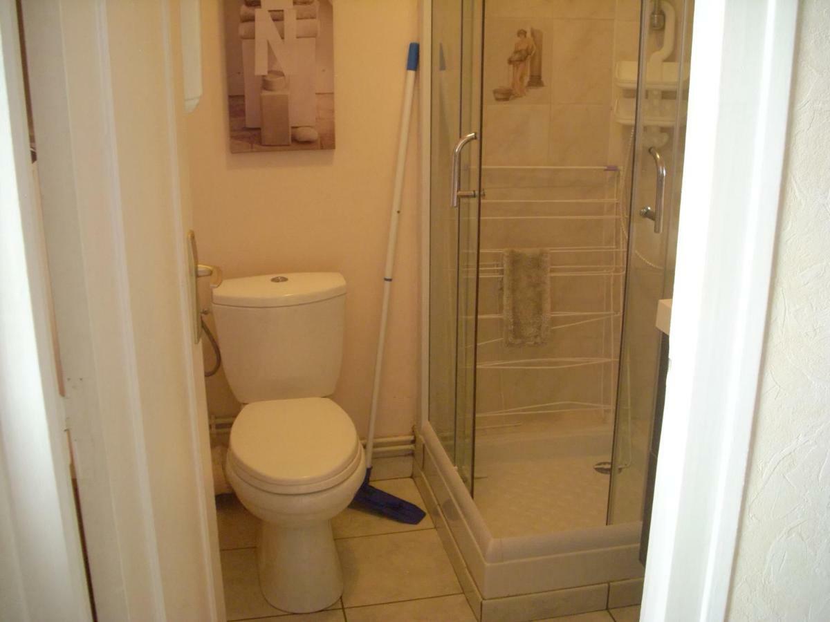 Residence Porqueroles Bagnoles de l'Orne Normandie Εξωτερικό φωτογραφία